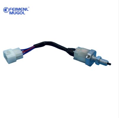 Bom preço GP2-13480-AA Switch de lâmpada de freio OEM para modelos Yusheng, Yuhu e Baodian, construído com componentes internos de alta qualidade para garantir uma operação suave e forte resistência ao desgaste. on-line