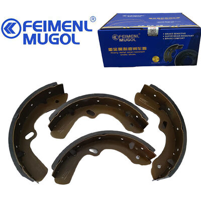 Bom preço Chapéu de travagem profissional K0402M para caminhões leves JMC Kairui, proporcionando uma resposta de travagem suave, estável e eficiente. on-line